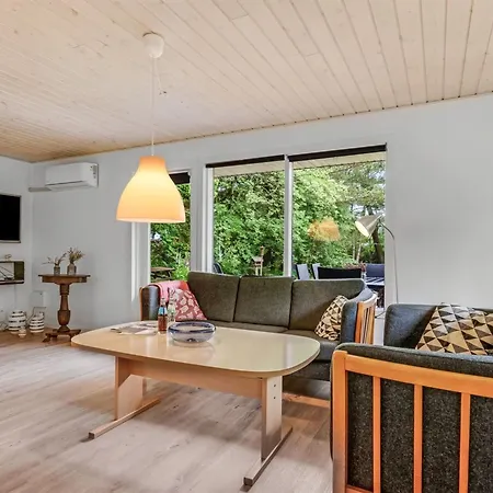 Zoelestine - 1km From The Sea By Interhome Feriehus Hals